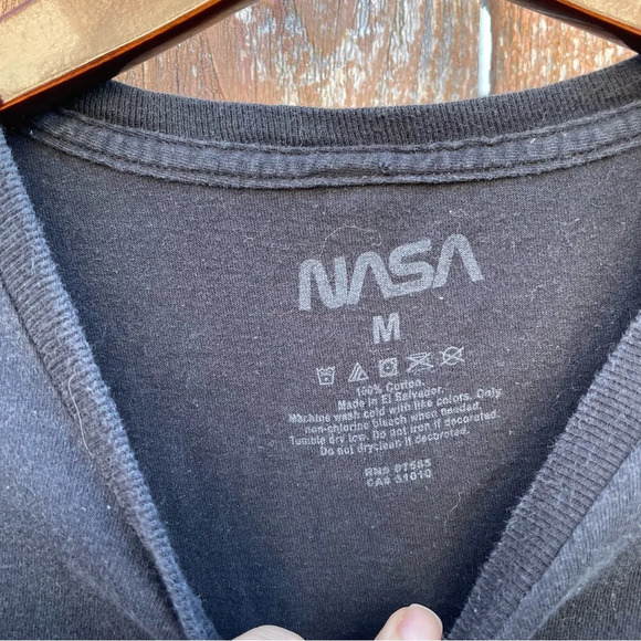 NASA Unisex Van Gogh Rocket Launch Tee Shirt Size Medium - Picture 4 of 8